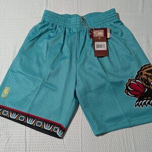 Memphis Grizzlies Shorts (Medium) Mitchell & Ness - Brand New